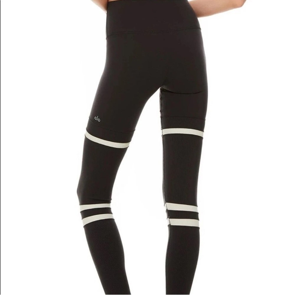 ALO YOGA High Waisted Legit Leggings Black Bone Stripe Ribbed Kylie Jenner Large - Picture 4 of 12